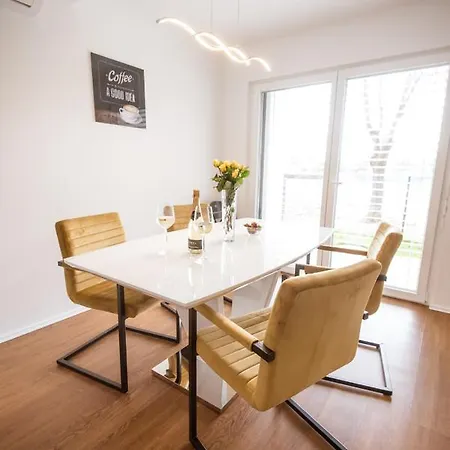 Apartma Sofija, Moravski Dvori Apartment *